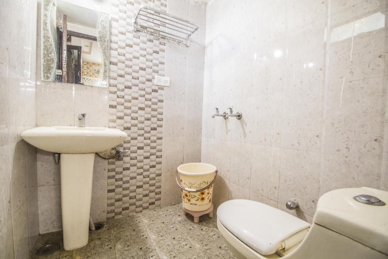 فندق دالهوزيفي  Holiday Plaza المظهر الخارجي الصورة